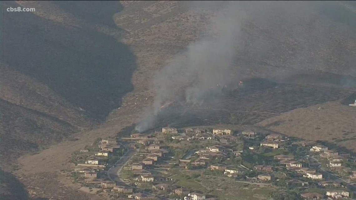 Crews battling Chula Vista brush fire | cbs8.com