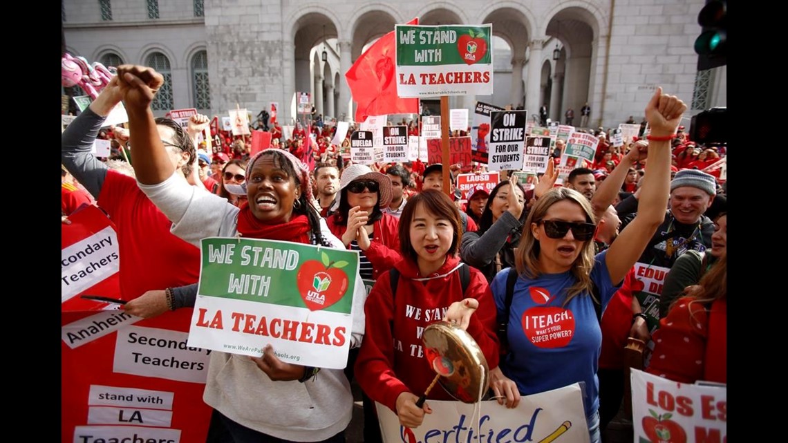 LAUSD Teachers Reach Tentative Deal Cbs8 Com   Ed77404e D42c 4518 Ab65 2d302823c2e1 1140x641 