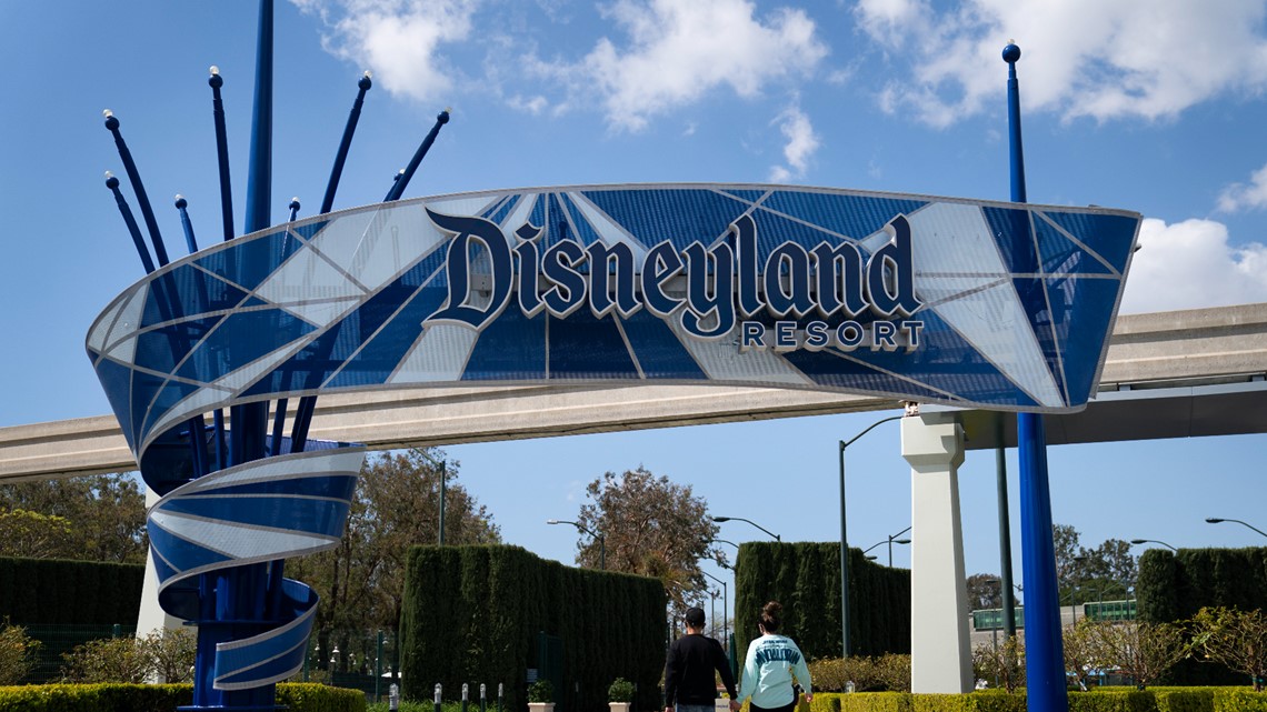 Disneyland to phase out gas-powered cars for Autopia attraction