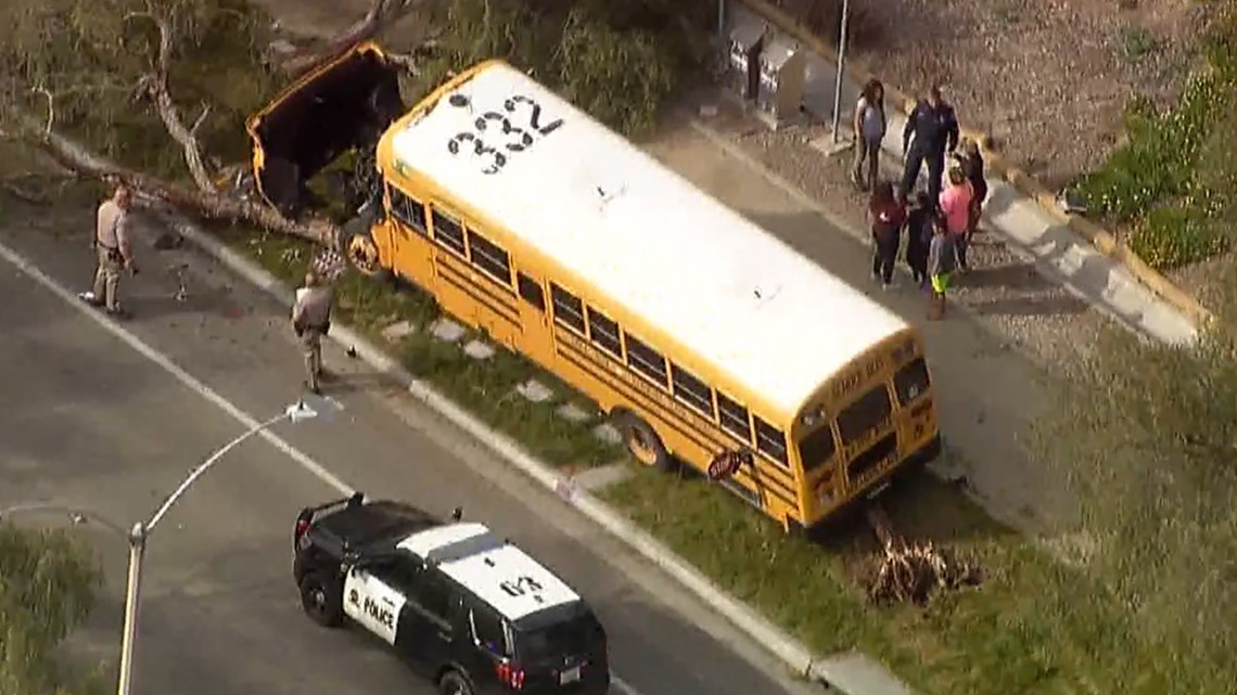 Video Chula Vista School Bus Crashes Into Trees Cbs8 Video Chula Vista School Bus Crashes Into Trees Cbs8