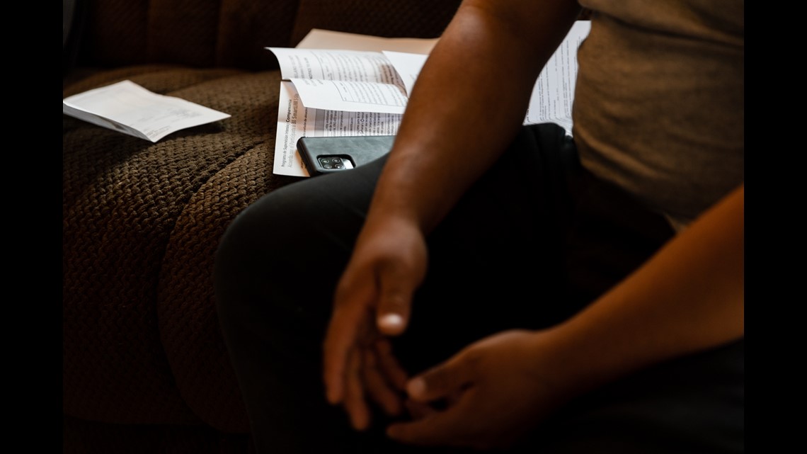 ICE increases number of immigrants tracked through cellphones - Vimarsana News