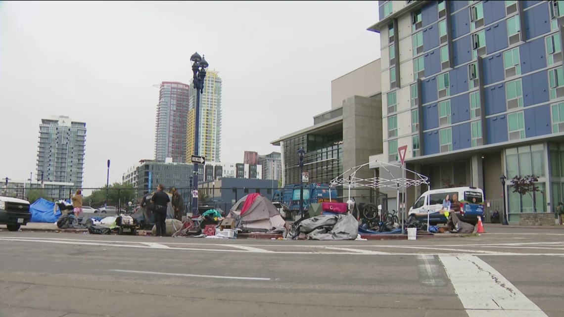 Proposed San Diego homeless encampment ban facing opposition | cbs8.com