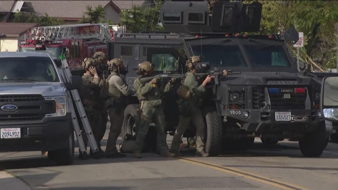 SWAT standoff in Vista ends | cbs8.com