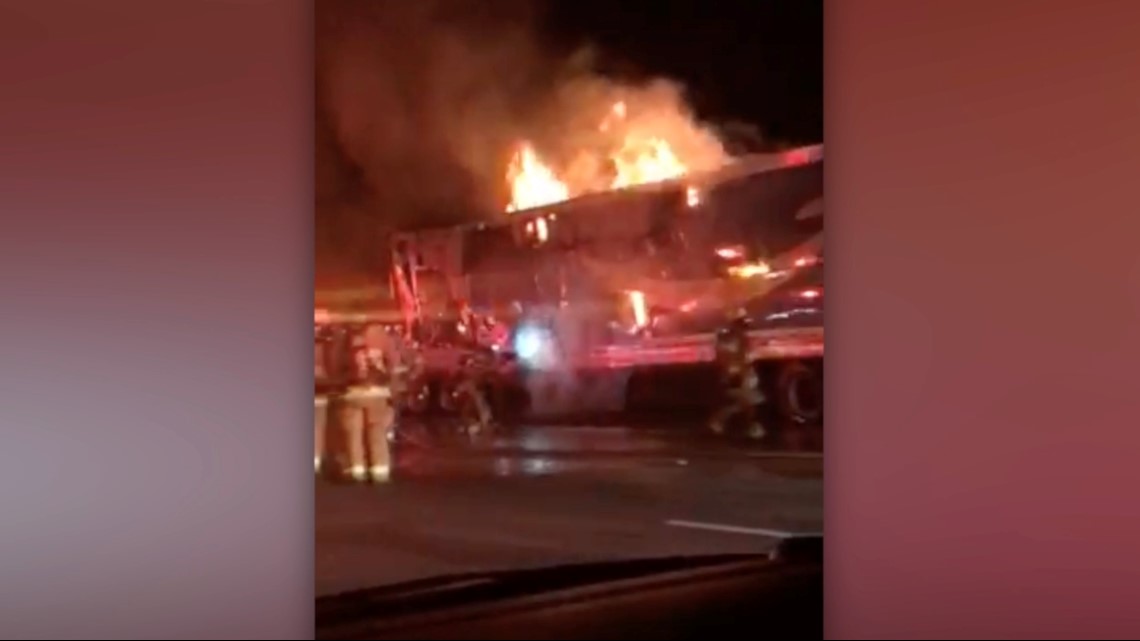 Amazon truck hauling 8,000lbs of packages burns in Escondido - Vimarsana News