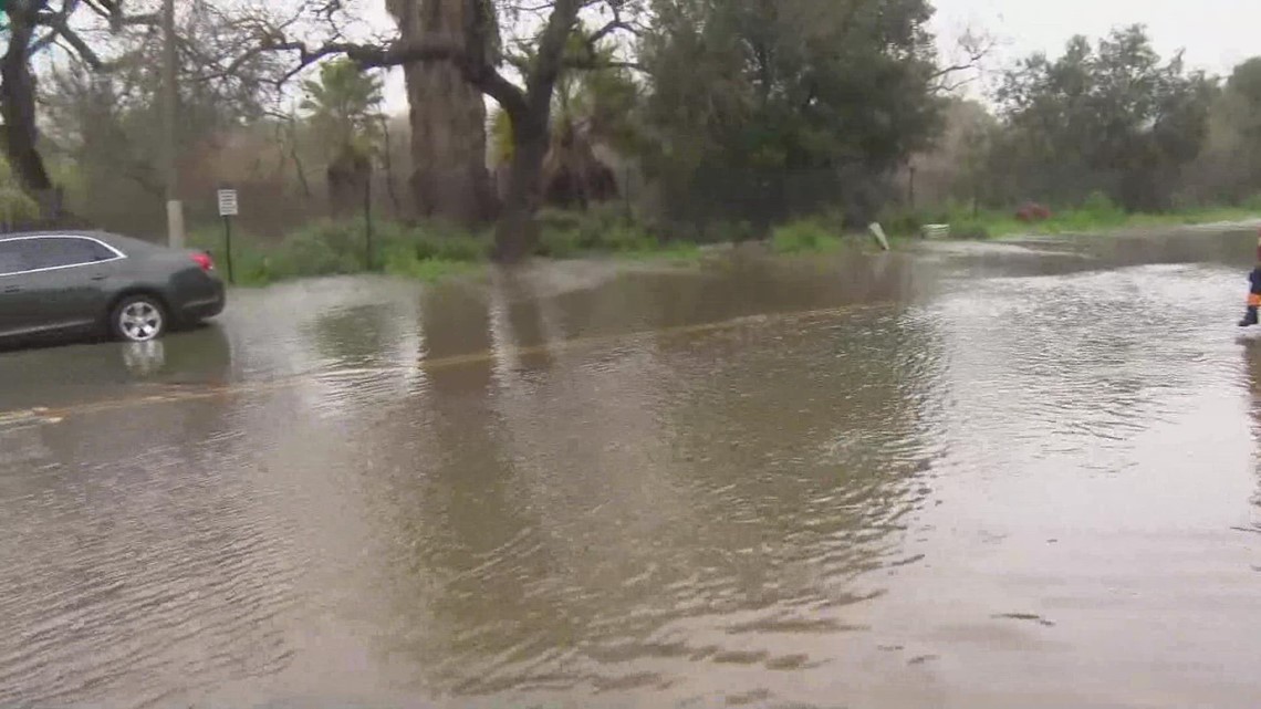Storm walloping San Diego, bringing rain, wind and snow - Vimarsana News