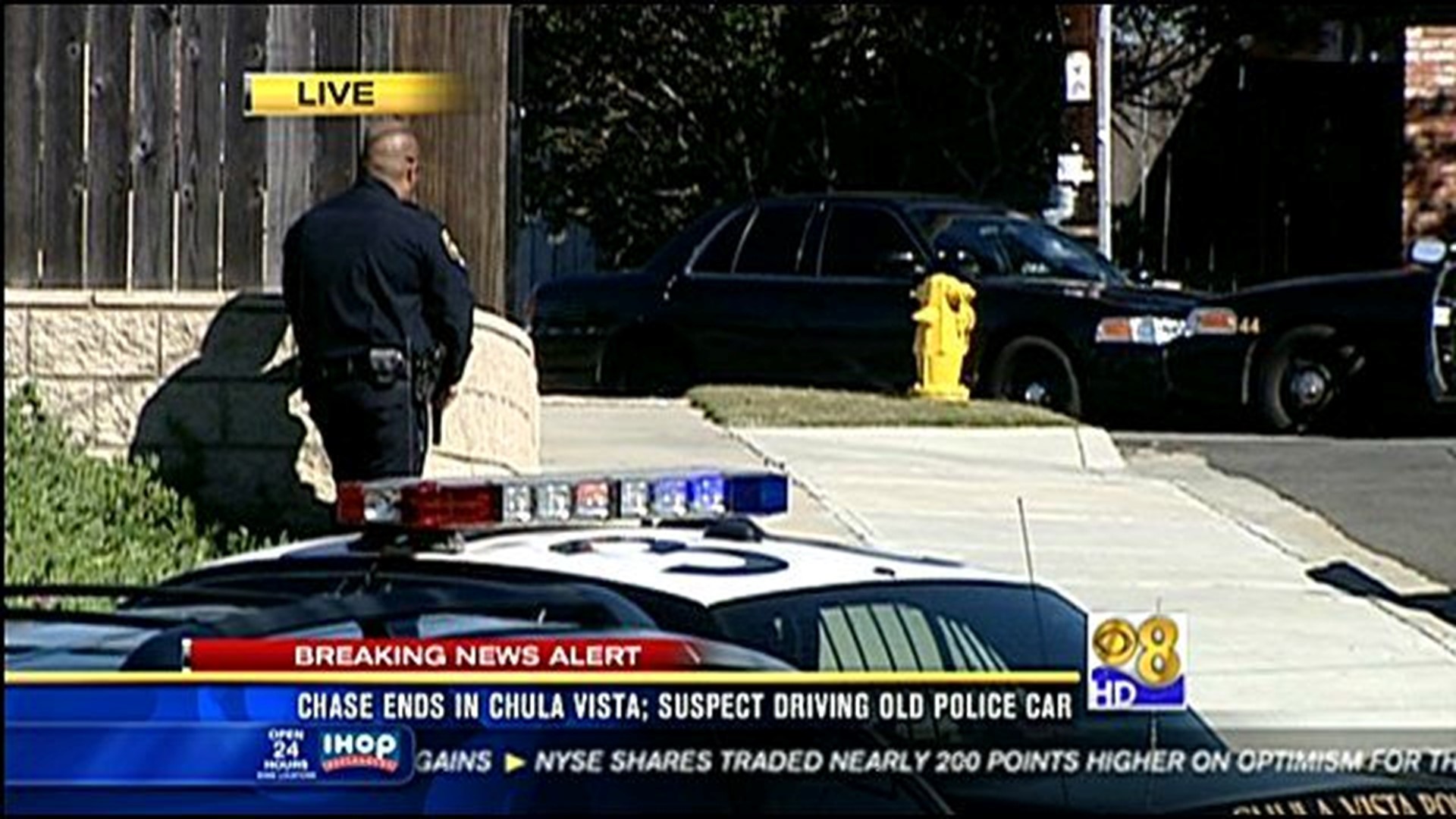 Suspect in Chula Vista police standoff surrenders | cbs8.com