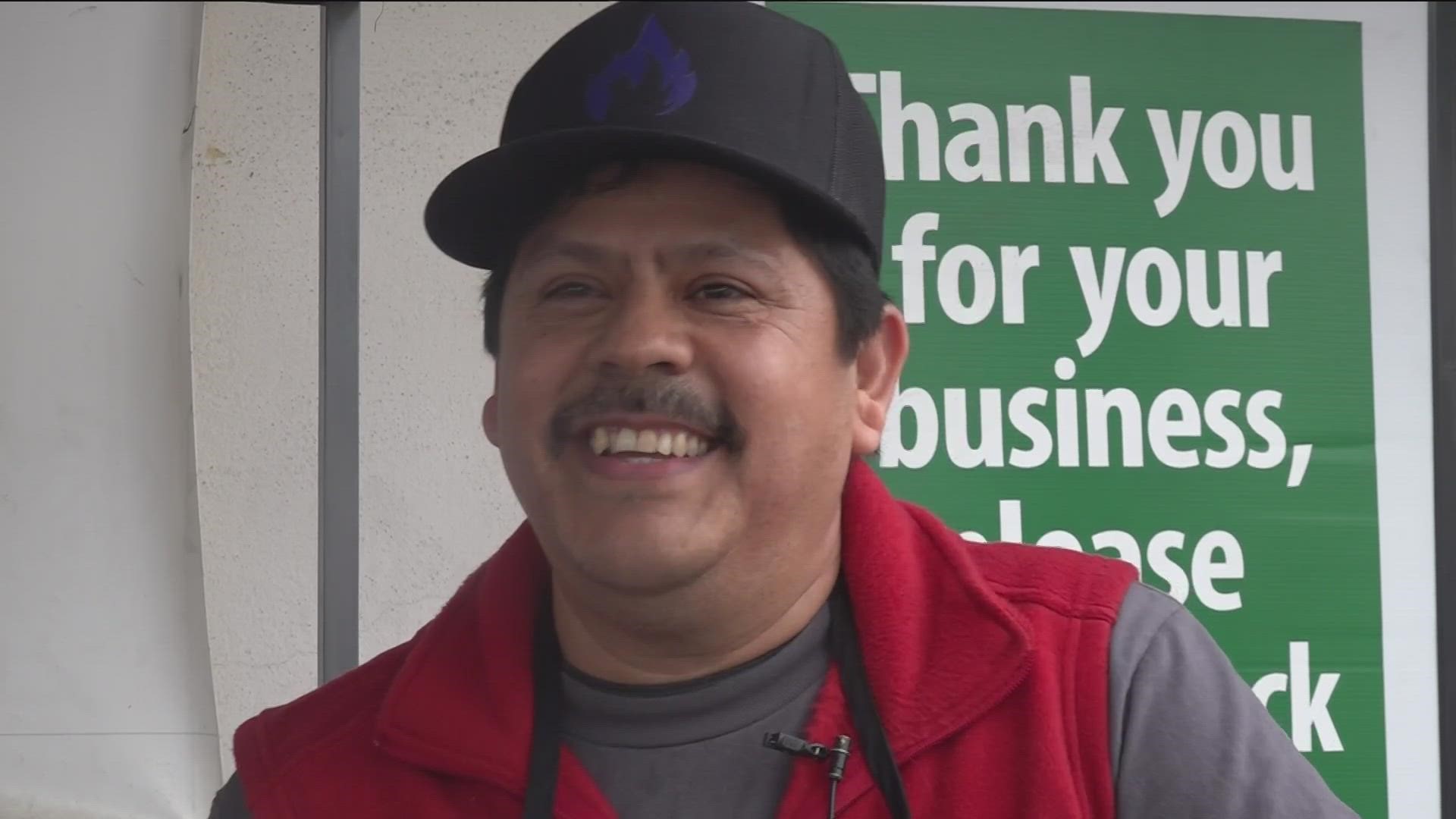 Local TikTok star "Juixxe" surprised a taco man with a generous tip. Dozens of customers have been supporting his taco stand from a now-viral post.