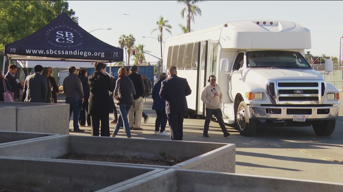 San Diego migrant center may close due to lack of funding | cbs8.com