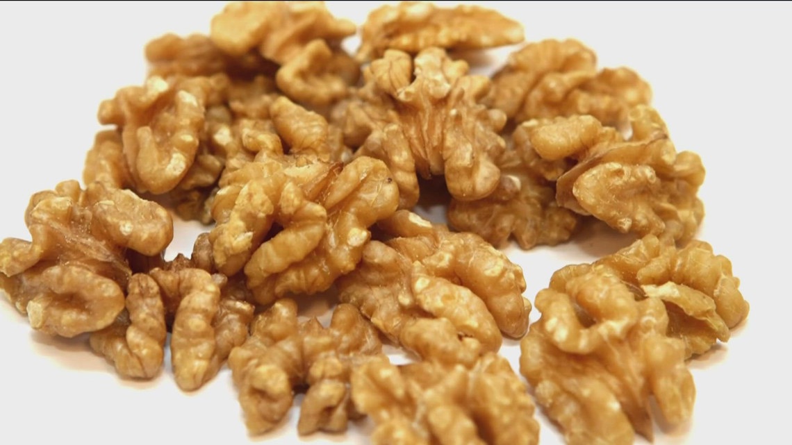 San Diego County E. coli outbreak from walnuts - Vimarsana News