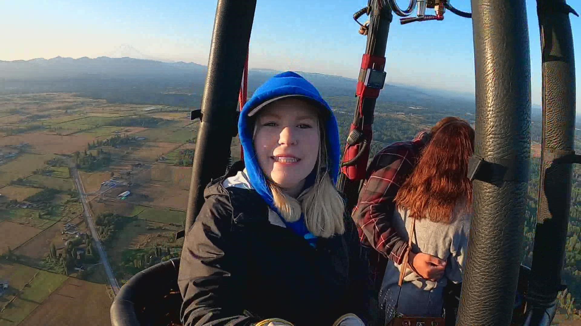A young Bothell native is becoming an icon, leading a new generation of hot air balloon pilots in hopes of keeping an aging sport alive.
