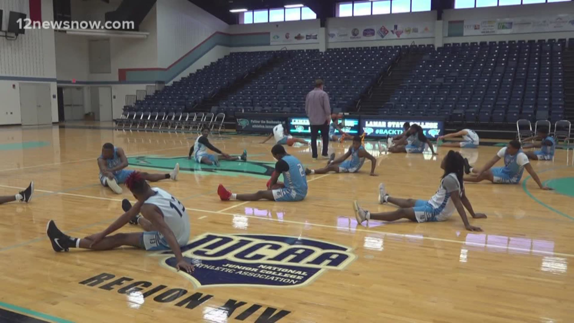 kobe bryant college basketball