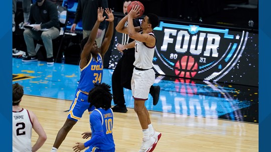 Watch Jalen Suggs' buzzer beater that lifted Gonzaga over ...