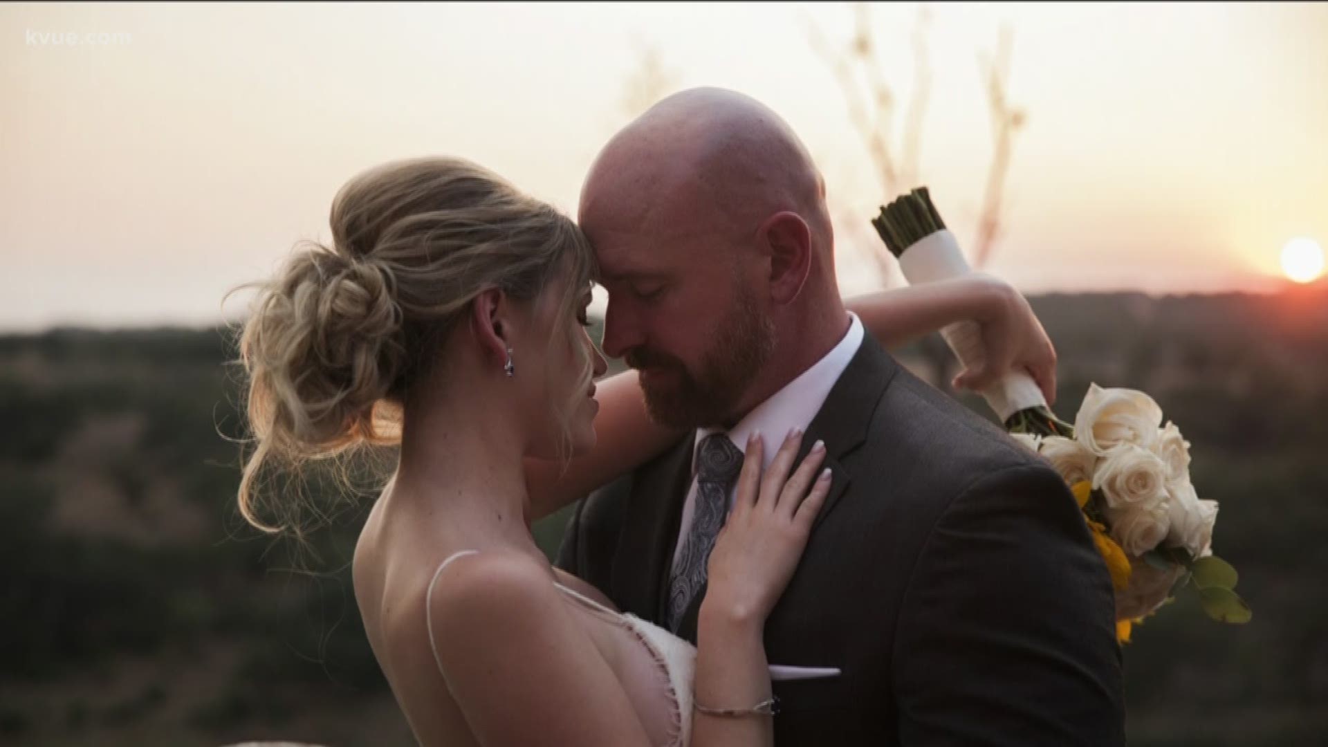 austin-police-officer-receives-wedding-medical-help-after-cancer