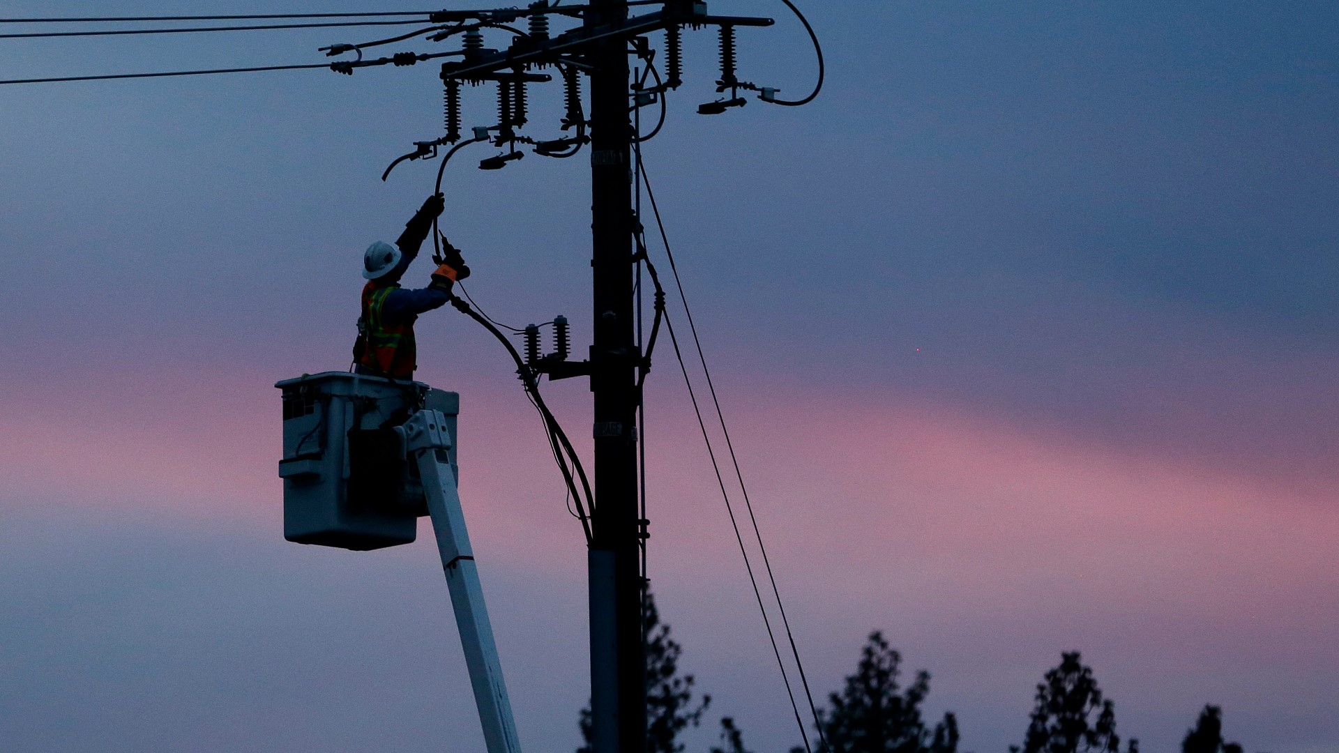 The buried lines will be installed as PG&E rebuilds the entire power grid in Paradise. The electric company needs to replace 74 miles of damaged natural gas lines.