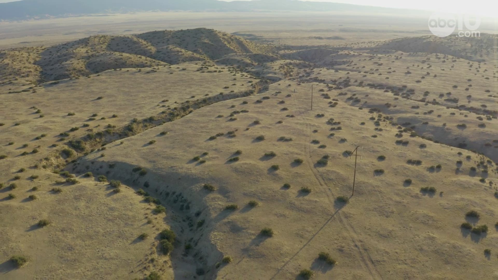 Get an aerial view of the San Andreas fault. This video was captured with a drone west of Taft, California. The fault runs 750 miles through California.
