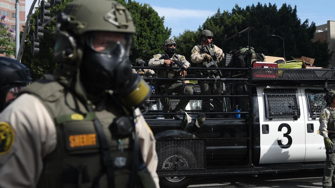 California law banning masked law enforcement takes effect Jan. 1, 2026