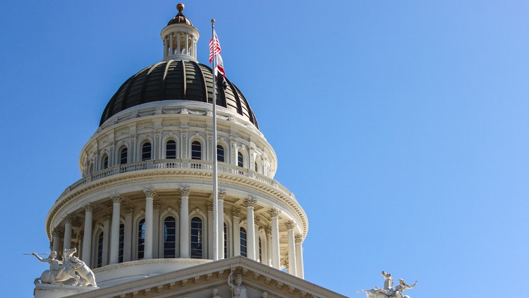 Bill helping pay women to travel to California for abortion moves forward