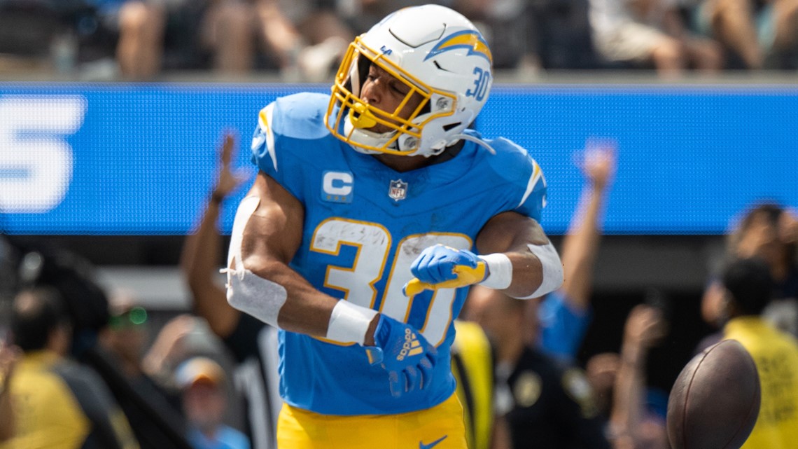 Chargers' improved ground game on display during loss to Miami