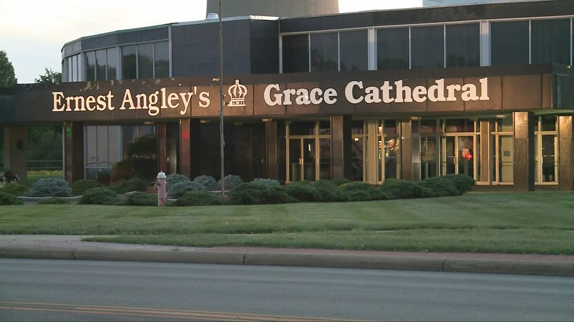 388000 Summit County televangelist Ernest Angley ordered to pay $388,000 to ...