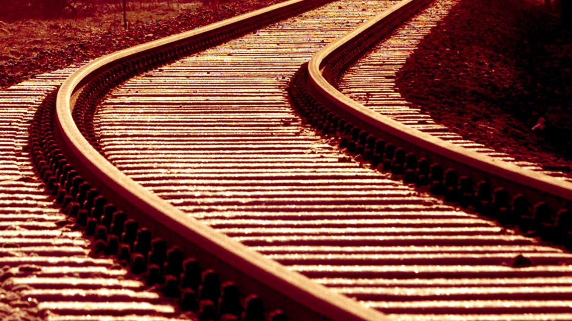 Pedestrian struck, killed by Coaster train in Encinitas - Vimarsana News