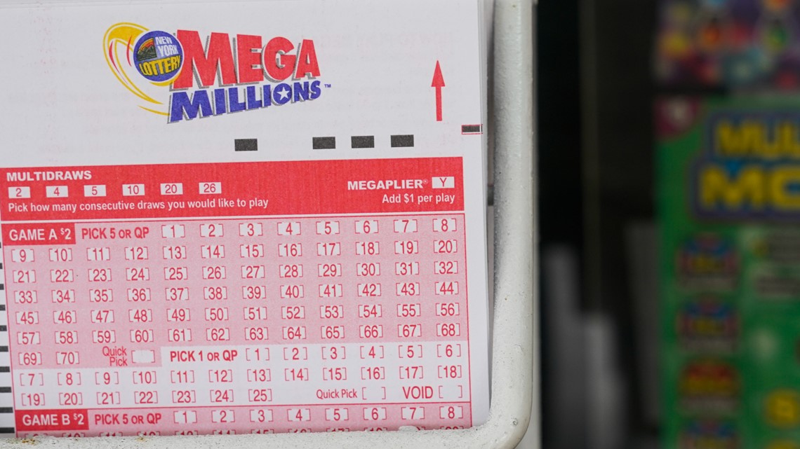 Winning Mega Millions $1.58 billion ticket sold in Florida - CBS News