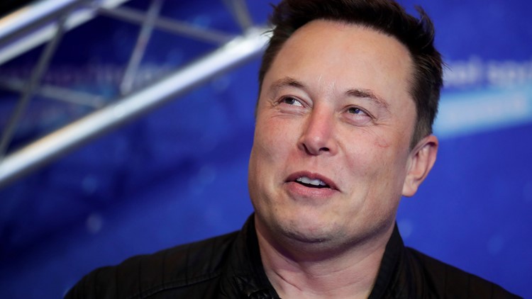 Elon Musk drama shifts from Twitter to tweets about Tesla