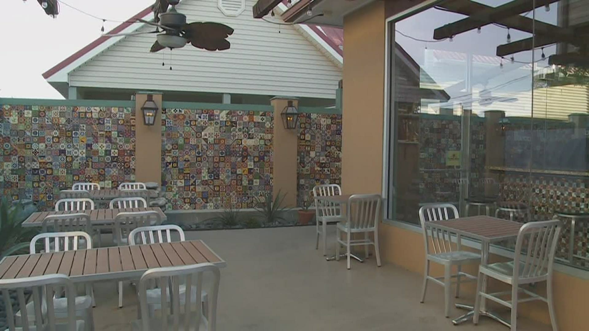 Restaurants prepare for outdoor seating amidst stay at home order
