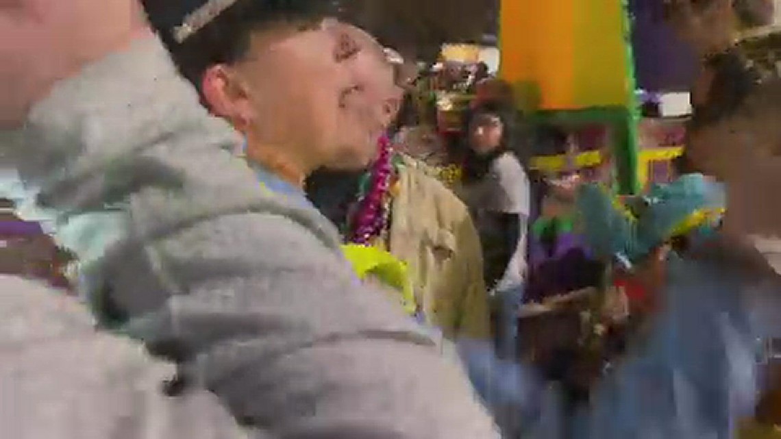 1 dead, 4 others shot at Bacchus parade in New Orleans | cbs8.com