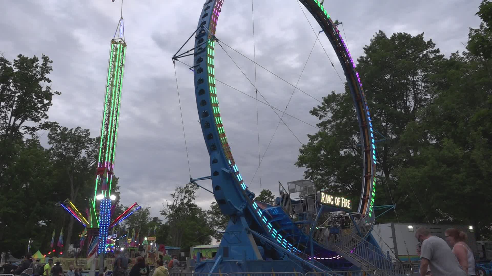Riders stuck as Sand Lake carnival ride breaks down Friday night